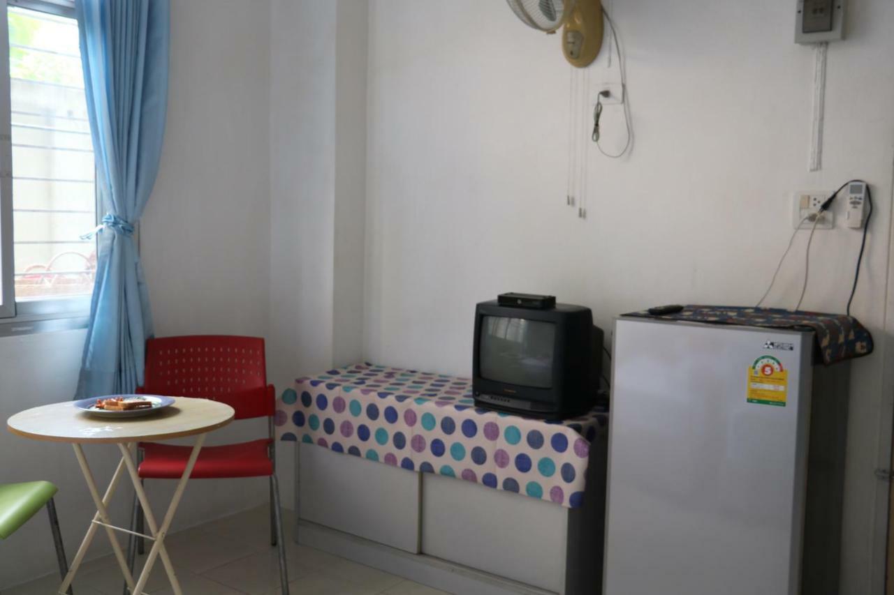 J Home Apartment Hadyai Hatjaj Kültér fotó