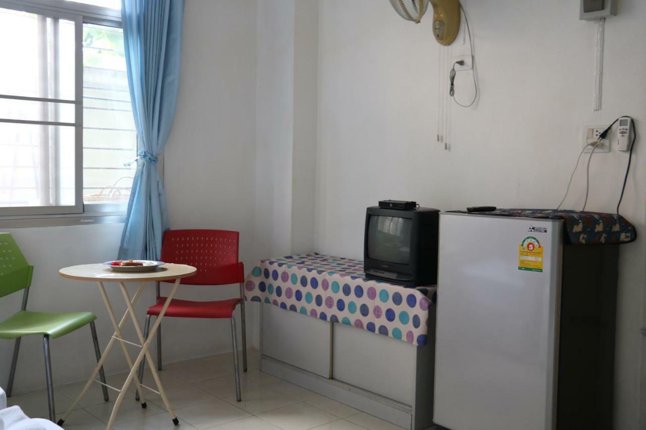 J Home Apartment Hadyai Hatjaj Kültér fotó